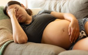 Nietrzymanie moczu na początku ciąży